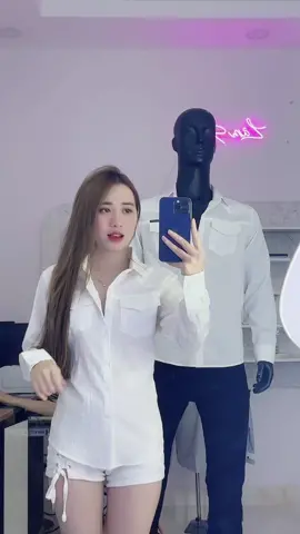 Mẫu tay dài ạ 