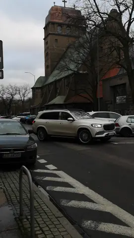 ⚜️GLS 600 MAYBACH⚜️ ------------------------------------------------            #POLAND #POLSKA #SZCZECIN #MAYBACH #GLS #GLS600 #MERCEDES #MAYBACHGLS #GLS600MAYBACH #MERCEDESBENZ #BENZ #WHITE #WHITECAR #CRUISIN #LUXURY #LUXURYCAR #SUV #FASTCARONLY #MASKOFF #MASK #OFF