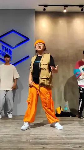 ❗NOT A DANCE CHALLENGE❗another solid class, struggling pero super enjoy 😭♥️ 🧠: Miguel Casado 🎶: C walk - Kurupt #thecubedancestudio #dance #LGF2K23 