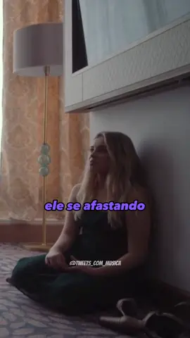 “Não tem nenhuma regra que diz que só uma pessoa pode sofrer de cada vez.” #aftermovie #afterdepoisdapromessa #hardinscott #tessayoung #filme #saudemental #fypage 