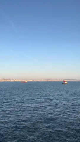 #istanbul #anchorage #vessel #sunset 
