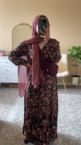 💓 #fyp #modestoutfits #outfitinspo #hijabitiktok 