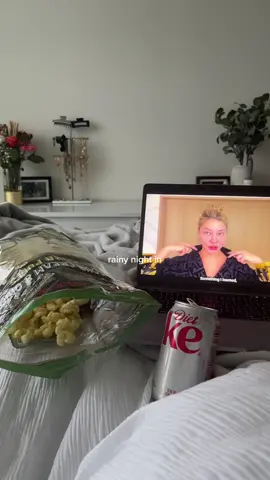don’t text, don’t call #snack #traderjoes #dietcoke #madelyncline #vogue #nightroutine #stayin #fyp #foryoupage #rainynight 