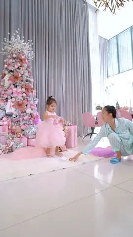 BTS 🥰🥰🥰  #ờhe #ngoctrinh #ngoctrinh89 #onegr #lyb #lybvn #lybofficial #loveyourbody 