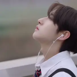 my fav part🫶🏻. semua orang harus tau se indah apa suara renjun🥹💗 #renjun #cover #lagu #foryoupage #fypシ 