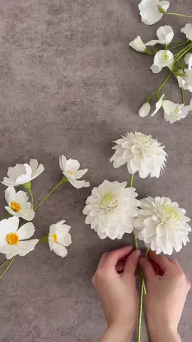 This is the 3rd flower of the project: Dahlias “Boom Boom White”. ….. this composition is almost done! I took an image from google as reference to make this flower, no templates needed. Lots and lots of petals to create each layer.  For these dahlias I used 90g Italian crepe paper from @cartefinicrepe paper and @cartotecnicarossi    Happy floral Friday ♥️ ———————————————————————— #y#yiyagamip#paperflowersp#paperfloristp#paperart#i#inspiredbynature #n#natureinspirationf#floraldesignf#floralartp#paperdahliasd#dahliaw#whitedahliasw#weddingflowersw#weddinginspirationw#workinprogress#boomboomwhitedahlia 