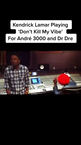 Young Kendrick showing them his music 🥹🔥 | #kendricklamar #Rap #fyp #studiosession #foryou 
