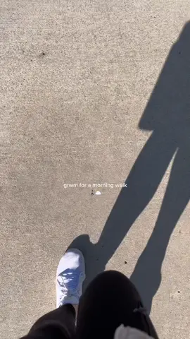 grwm for an am walk🚶🏻‍♀️⛅️ #grwm #morningwalk #hotgirlwalk #walking #fyp #fypage 