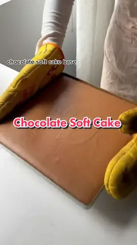 Chocolate flavor soft cake base. #chocolatecake #cake #cakes #chocolate #chocolateflavour #chocolatecakebase #chocolatecakes #cakebase #softcake #fluffycake #Recipe #fyp #viralvideo #viraltiktok 
