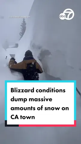 Recent weather conditions in California brought massive amounts of snow to the town of Truckee. Video shows some residents leaving their home only to be surrounded by walls of snow! #snow #truckee #california #ca #weather #wx #blizzard #winter #winterstorm #winterseason #snowwall #snowwalls #news #fyp #foryoupage #abc7news 