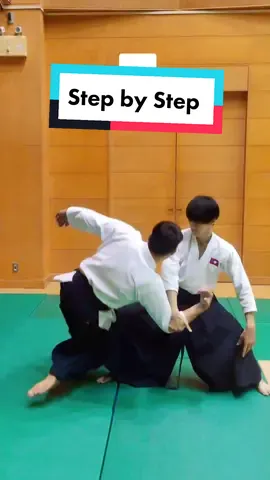 ตอบกลับ @haruka_ayase1 ຂັ້ນຕອນຂອງທ່າ Tsuki Kokyu nage  @aikidolaos  #Aikidolaos 