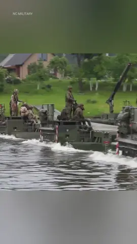 Troops Build a Bridge in One Hour  Video by: Sgt. Austin Majors. #tropps #bridge #pontonbridge #ponton #army #usarmy #floating_bridge #civil #civilengineering 