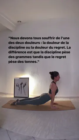 #yogaalamaison #yogacourse #coursdeyoga #coursdeyogaenligne #yogachezsoi #yogapractice #asanapractice #yogafrance #yogafrancais #yogaparis 