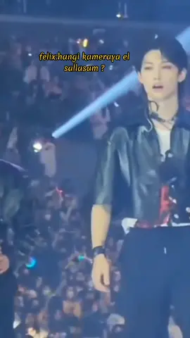 çok istenmişti diye attım.#straykids #felix #liavtp #leefelix #skz #straykidsstay #skz #fyp #viral 