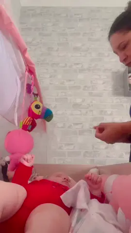 Avupuntura pediatrica para pos vacina! Deixa bebe menos irritado, reduz dor local e melhora febre! #acupuntura #farmaceuticaacupunturista #acupunturapediatricq #farmaceutica #menosmedicamentomaisacupuntura #vacina #posvacina 