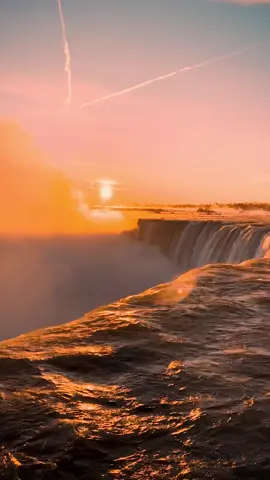Wintertimes sunrises at Niagara Falls #niagarafalls #canada #travel #waterfalls #fyp 