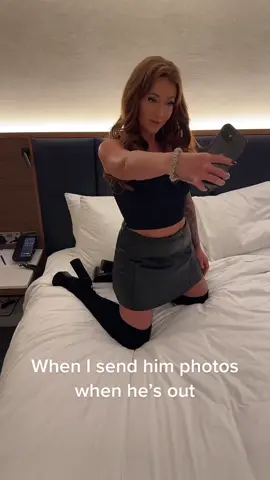 When you want him home 😜 #pics #couplestiktok #funny #couplescomedy #Home 