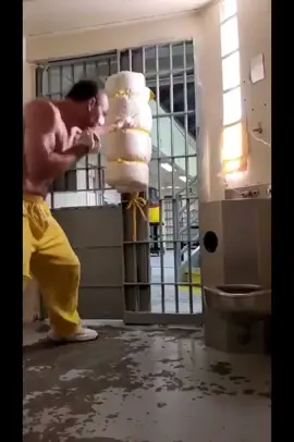 Pick up the pace!  Jab, reset, 1-2.  Mix up where you throw the jab, body then head, and the straight right as well.  Don't throw at the head more than 3 punches before going to the body.  #boxing #mma #UFC #kickboxing #Fitness #muaythai #boxingtraining #fight #training #bjj #gym #boxeo #martialarts #workout #boxinglife #fighter #motivation #wrestling #sport #jiujitsu #karate #boxer #boxingworkout #sports #champion #knockout #fitnessmotivation #fighting #miketyson #boxe