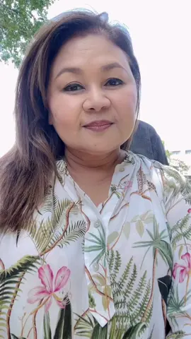 A hug always makes the day brighter. #RuffyBiazon #Muntinlupa #muntinlupeño #hug 