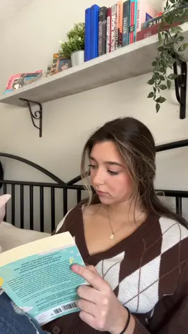 Back in my rom-com book era 🫶 PLEASE give me recs!!! @Samara Joy #BookTok #jazzmusic #romancebookrecs #contemporaryromance #kindleunlimited #books #romcombooks 