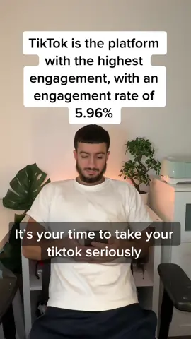 5.96% of engagement may tell you little so far. However, if you thought Instagram was still the most time-consuming platform for social media users, you may need to be corrected.  As of 2022, a study from Social Insider concluded that Instagram continues to dominate social streaming services, achieving an engagement of 81% over other social media apps, such as Facebook (8%). But think about this example: when it comes to content, those related to the tourism industry are the most popular on that platform. However, this type of content, while being the most consumed on Instagram, only achieves an engagement rate of 1.41%.  Can you estimate the 5.96% engagement rate that TikTok has in 2022 per post and why you should consider this platform to generate genuinely-interested communities in your area of expertise? #tiktokcreator #tiktokcreators #tiktokadvice 