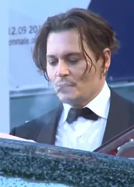 Okay but i’ll never get tired of editing this clip 🥵 #fyp #fypシ #fypシ゚viral #fypage #foryoupage #foryou #pourtoi #pourtoipage #johnnydepp #johnny #depp #justiceforjohnnydepp #edit #viral 