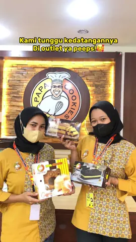 Di Papa Cookies ada produk apa aja sih? Jawabannya ya SERBA ADA!😝 more info pls check our instagram #papacookies #papacookiesbakery #tokoroti #kulinertiktok #roti #kue #foryou 