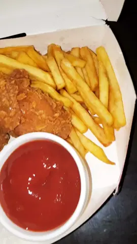 craving satisfied 🍗 #kfckenya  #kfc  #takeoutfood  #fries  #Foodie #foodtiktok