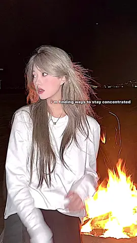 new shake? HUSHSUS I THINK IS FREAK 💆🏻‍♀️