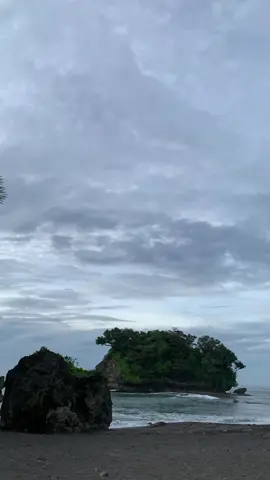 🏝️ #pantaimadasaripangandaran #viralvideo #fyp #masukberanda 