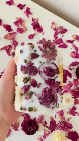 WHY DO WE LOVE OUR BOTANICAL CANDLES?🕯 🌸 the most flowery kind of candles 🌸 it uses beautiful natural dry flowers 🌸 unusual creation process 🌸 unusual burning process 🌸 burns from the inside, highlighting the        outer layer of flowers 🌸 the most elegant and gorgeous candles #candle #candles #candlemaking #candleshop #sculpture #handmade #candlesofinstagram #candlemagic #giftideas #soywax #homedecor #soywaxcandles #scentedcandles #candlelover #pillarcandles #sculpturalcandles #etsy #botanicalcandle #flowerscandle #weddingcandles #birthdaycandles #weddingdetails #weddingdecor 