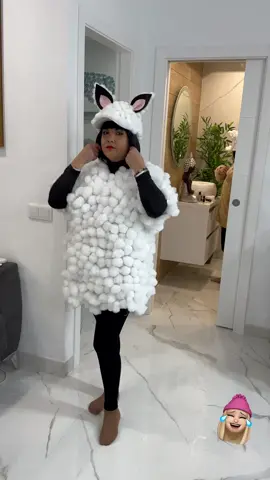 CARNAVAL 2023..🎭🥳👏🏽🐑#carnaval #carnaval2023 #Carnavaldenuevajarilla #oveja #disfrazoriginal #hechoamano #ovejasmolonas #marcandoladiferencia😎#paratii #paratodos 