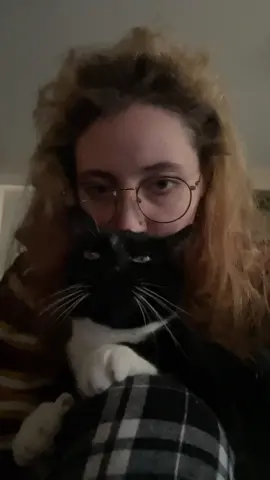 Dont forget to kiss your children today #cat 