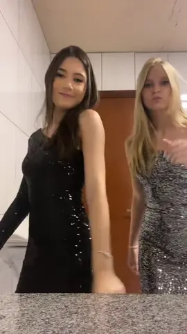 🖤