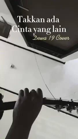 #VoiceEffects #covelagu #karoke #coversong #laguindonesia #coverakustik #flksdong #akustik #covergitar #lagu #takkanadacintayanglain 