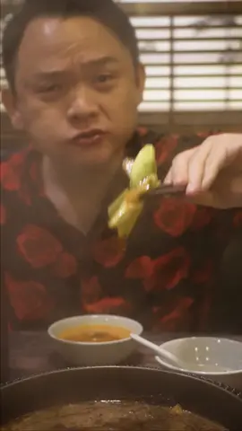 What to do when the food is too hot? #sukiyaki #foodtip #steamboat #hotpot