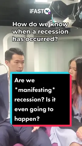 Looks like it will be fun to slide down the inverted yield curve  #recession #economy #inflation #unemployment #financialadvice #finance 