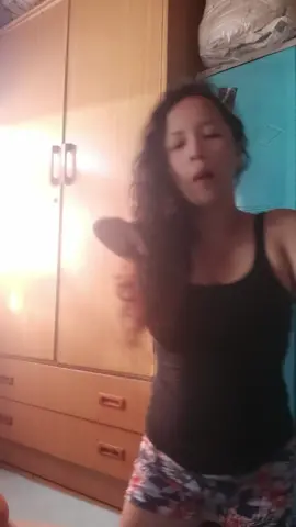 Igiling ang taba😅😅😅 Pagpumayat ako hu u ka🤣🤣🤣 #Tiktoker_nanay #amazingdancingnanay #dancingnanay #proudnanayhere #fyp 