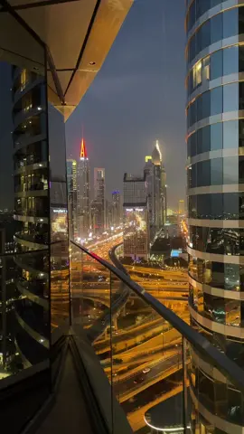 Episode 9 | This view i cant get over 😍 #fypシ #dubai #burjkhalifa #dubaiviews #nightlights #skyview #foryoupage #Love #fyp 
