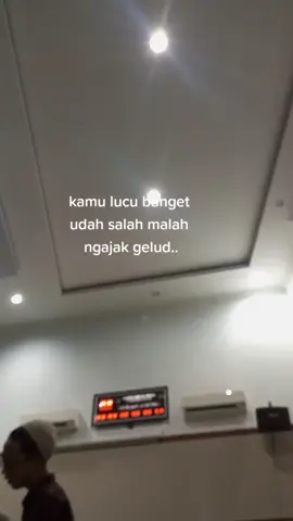 ada guru besar🙏#CapCut #xyzbca #fyp 