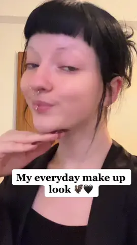 My everyday make up look (not perfect but pretty easy to do :)) #VoiceFilter #goth #gothgirl #gothic #fyp #fy #gothoutfits #gothoutfit #babybat 