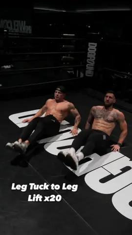 DUAL ABS WORKOUT 💪🏻🔥 4 Rounds  20 reps of each  60 seconds of rest Leg Tuck to Leg Lift x20 Sit Up to Leg Raise x20 Jack Knife Combo x20 In & Out to Russian Twist x20 #abs #absworkout #core #coreworkout #workout #workoutoftheday #workoutmotivation #dogpound #absroutine 