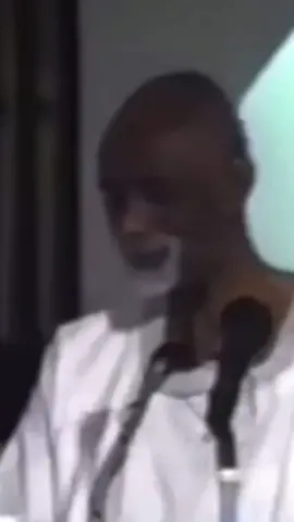 Dr Sebi speaks on the benefits of batana oil. #heal #health #healthy #hairloss #batanaoil #hairoil #drsebi 