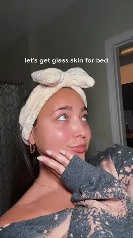 the lineup for glowy skin✨ #fyp #skincare #college #lifestyleblogger #Lifestyle #lifestylevlog #routine #relatable #grwm 