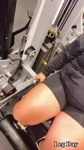 #ottawa #canada #workout #GymLife #gym #lift #squats #work #lifestylewithzeina #weights #heavy #GymTok #gymmotivation #workoutmotivation #exercise #Fitness #goals #FitTok #fitnesstiktok #lifting #liftheavyshi #liftheavyorgohome #girlswholiftheavyaf #girlswholift #girlswholiftheavy #girlswhosquat #girlswhogym #legdayworkout #legs #quads #legsfordays 