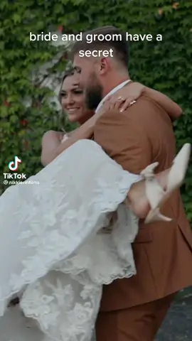 Cue the [happy] tears!!! 🥹🥲 🎥: @nikkierinfilms  #wedding #weddingsurprise #baby #pregnancyannouncement #bride #groom #bridetobe #surprise #happytears 