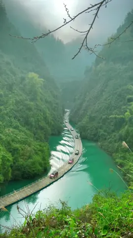 Driving on the pontoon. #scenery #travel #nature #bridge 