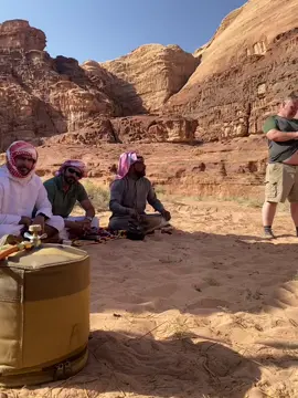 #ابوبندرالعنزي #وادي_رم #الاردن🇯🇴 #welcoom #torest #ضحك_وناسة 