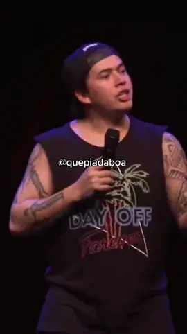 senhora ? 😂😂😂#piadasengracadas #standup #standupcomedy #winderssonnunes #piadas #piada #rindo #fpyシ #fy #fyp 
