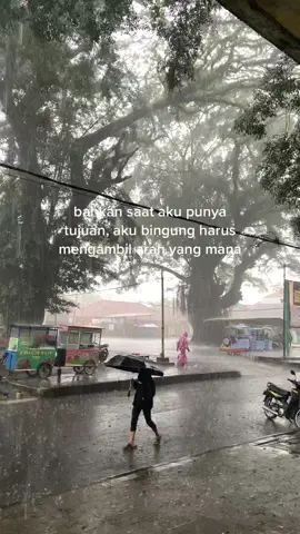 diam diam mengambil arah meskipun tau itu salah